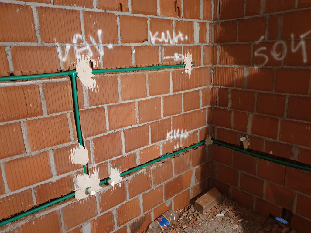 Instalacija 1